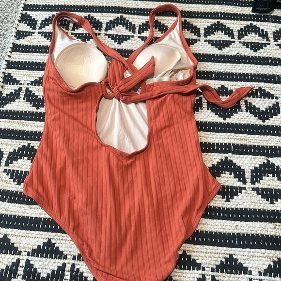 Konasol large one-piece bathing suit - Picture 2 of 2